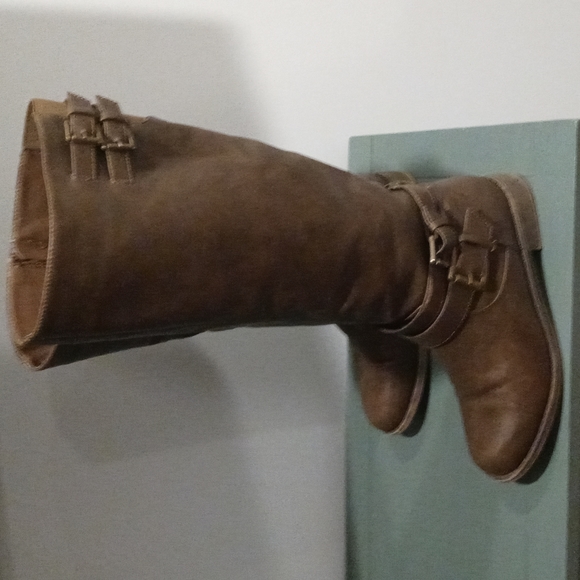 Shoes - Woman's boots brown size 7